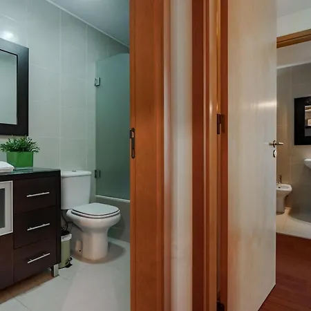 Home Fully Equipped With 3 Bed And Parking
