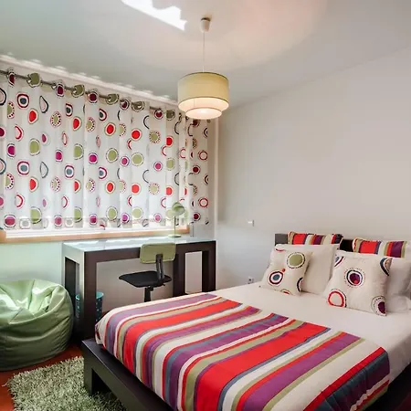 Home Fully Equipped With 3 Bed And Parking Apartmán *