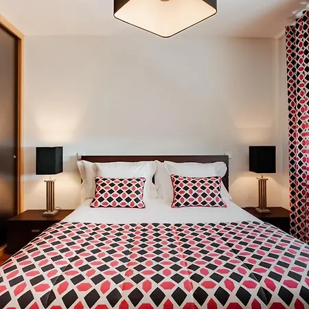 Home Fully Equipped With 3 Bed And Parking *